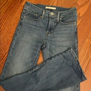 Bootcut Levi’s